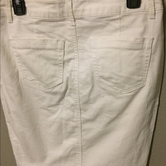 White Denim Skirt - Picture 3 of 4
